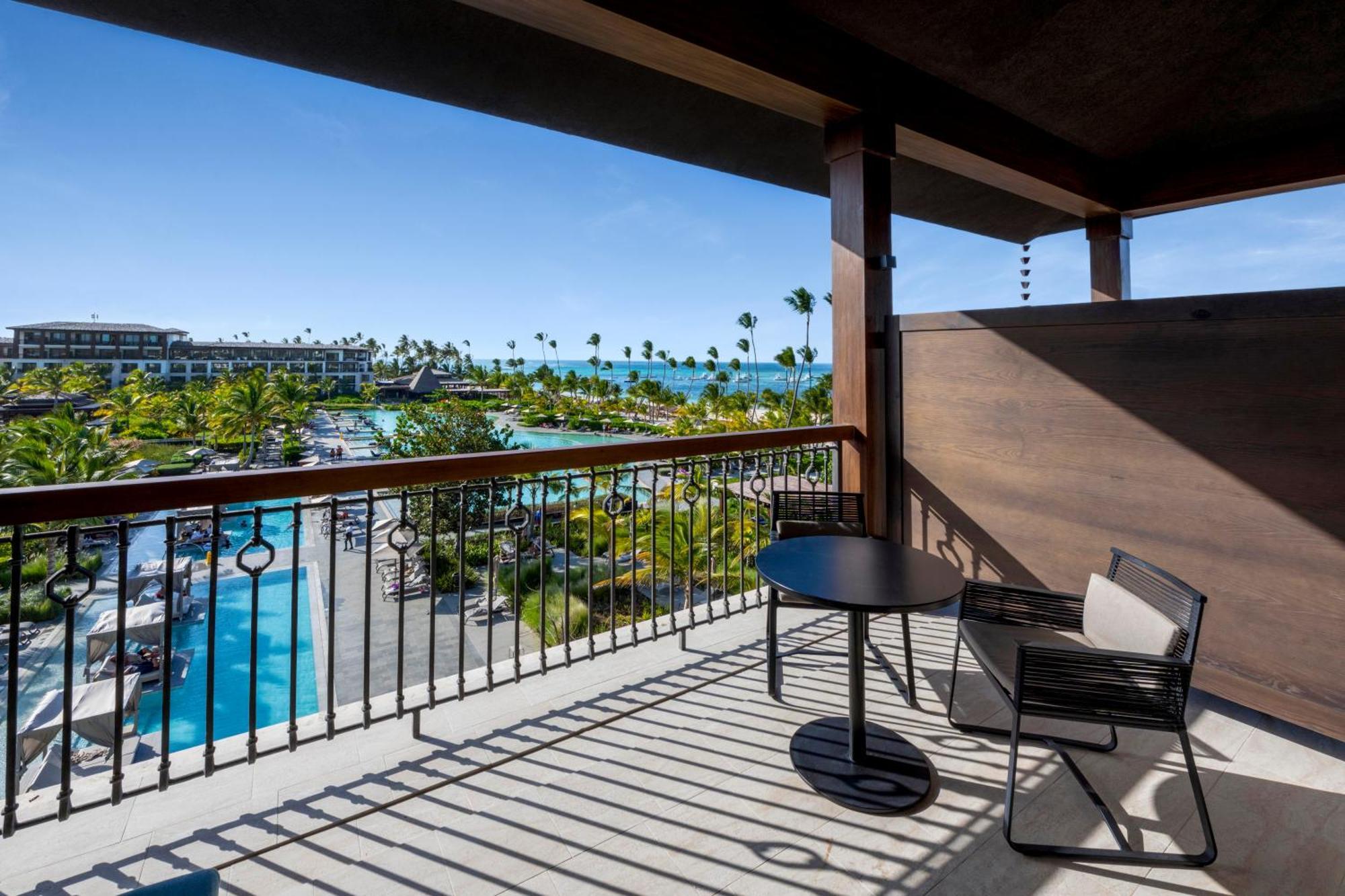 Resort King - Suite Júnior com Vista Mar